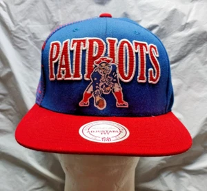BNWT New England Patriots Mitchell & Ness Vintage Collection Snapback Hat / Cap - Picture 1 of 8