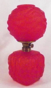 Miniature Lamp Red Satin Glass Oil Kerosene Drape Pattern Nutmeg Burner Antique - Picture 1 of 11
