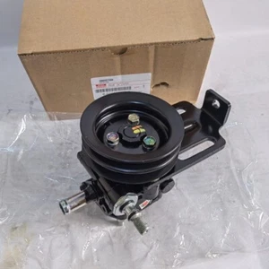 Power Steering Pump For Isuzu Panther 2.5 Genuine 8-97266-070-0 NEW GENUINE - Picture 1 of 6
