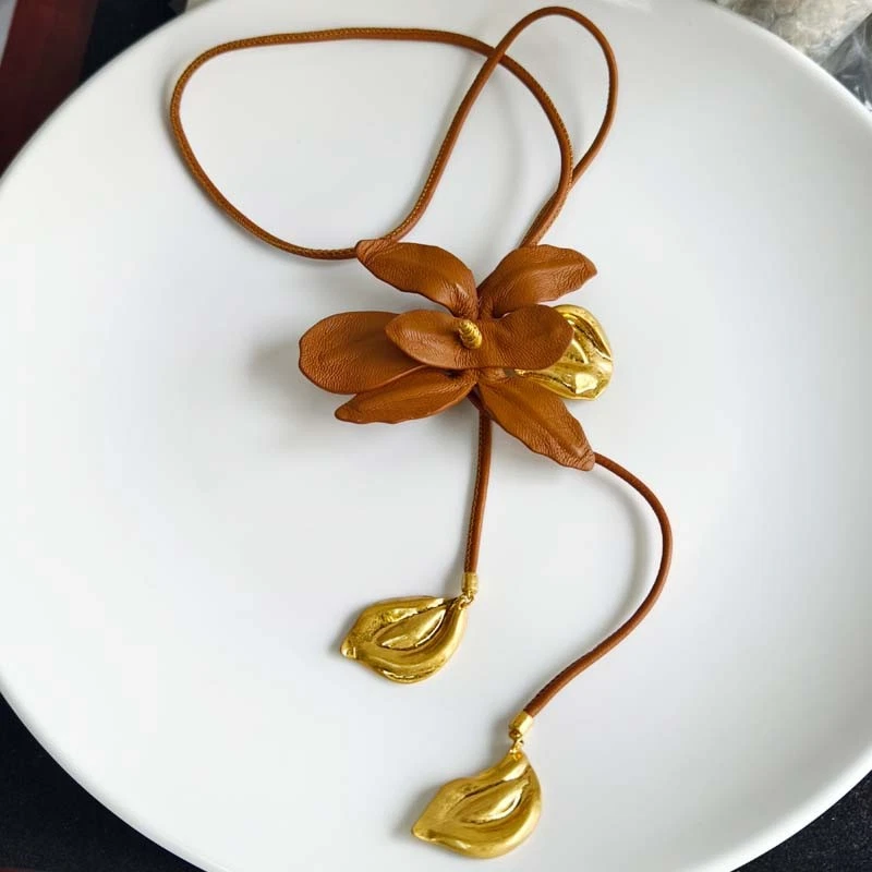 Zara Leather Flower Pendant Statement Necklace Chic Women Party Vacation Jewelry - Image 1 of 4