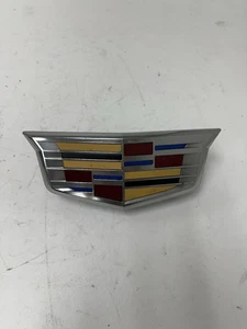 2025 Cadillac Escalade ESV LED illuminated Front Emblem OEM 85788443 - Picture 1 of 12