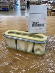 Original OEM Kawaski Luftfilter 11013-2021 - Bild 1 von 1