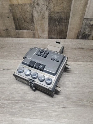 1993 93 88-00 Honda Goldwing GL1500 Audio Radio Reciever Control Unit DL-689 - Image 1 of 4