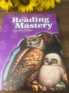 Reading Mastery: Signature Student Textbook B Grade 4 - Picture 1 of 5