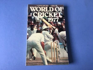 World of Cricket 1977 - Trevor Bailey - Jahrbuch - Bild 1 von 4