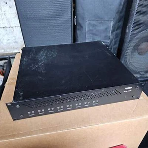 Amplificador de potencia de 8 canales Biamp MCA 8050 - Imagen 1 de 4