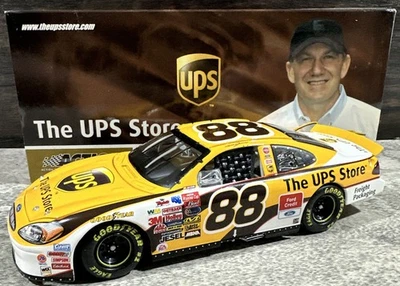 2003 Dale Jarrett #88 The UPS Store Ford Taurus 1/24 Action NASCAR Diecast - Image 1 of 4