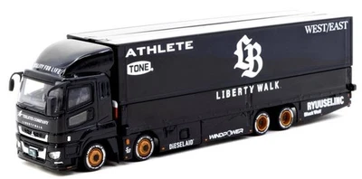 MITSUBISHI Fuso Super Great - LBWK Truck  - black - Tarmac 1:64 - Immagine 1 di 4