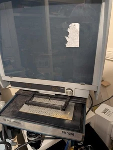 Lector de microfichas Bell & Howell SR-1020 vintage - sin bombilla - Imagen 1 de 2