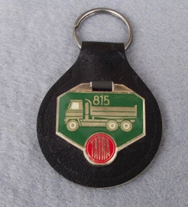 Portachiavi Vintage Raro Tatra 815 Cecoslovacchia Camion Camion Camion Logo Catena - Foto 1 di 2