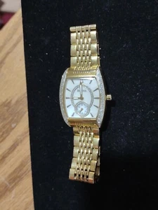 Reloj Pulsera Mujer Bulova Modelo C976824 Acero Inoxidable/Dorado Cara Blanca Bisel Circonita - Imagen 1 de 6
