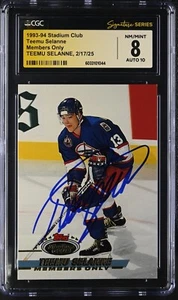 Teemu Selanne 1993-94 Stadium Club Card Jets CGC 8 JSA 10 Auto Signature Series* - Picture 1 of 2