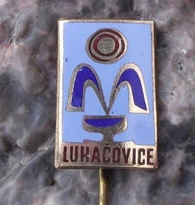 Vintage Luhatschowitz Luhacovice Spa Gesundheit Wellness Resort Frühling Pin Anstecker - Bild 1 von 6