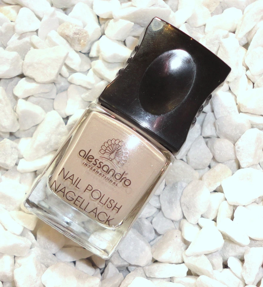 Alessandro Nagellack Farbe 77-172 Sand Nougat farbig 10ml Nagelstudio Neu - Bild 1 von 1