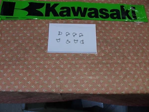KAWASAKI H1/H2/S1/S3 TRIPLES FUEL LINE 9MM CLAMPS-BUYING 8-ORIGINAL STYLE-9mm - Picture 1 of 2