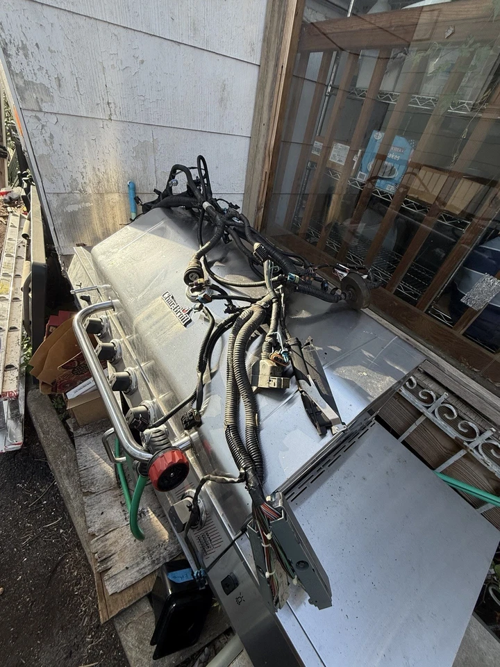 Pontiac GTO 2004 5,7 L L LS1 V8 arnés de cableado de motor OEM transmisión automática Foto 1 de 1