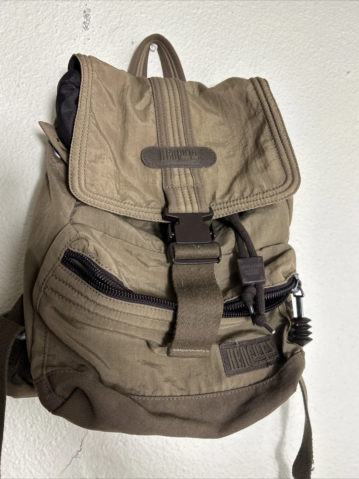 Mochila Hedgren Mini verde militar 12x8,5x4 Foto 1 de 4