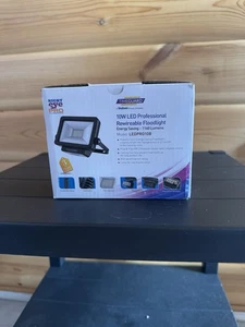 Timeguard LEDPRO10B 10W LED Professional Rewireable Floodlight - Black - Picture 1 of 1
