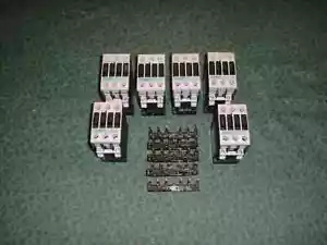 (6) Contattore Siemens Sirius 3 poli - # 3RT1023-1B (33708-C2) - Foto 1 di 2