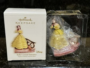 Hallmark Keepsake Disney BELLE’S GRAND ENTRY Ornamento La Bella e la Bestia 2006 - Foto 1 di 15