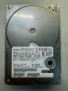 HITACHI 0A30716 HDS725050KLAT80 500GB 7.2K RPM Cache 8MB ATA/IDE 3.5" HDD - Picture 1 of 6