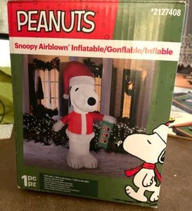Gemmy 4ft Peanuts SNOOPY DOG Christmas Airblown Inflatable Santa Cap & Top w/Box - Picture 1 of 4