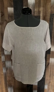 Italian Linen Top M Beige Short Sleeve Semi Sheer Minimalist Split Hem Vacation - Picture 1 of 17