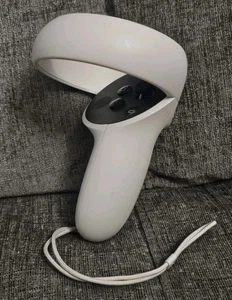 Meta Oculus Quest 2 *Right* Touch Controller META Logo 100% Working - Picture 1 of 3