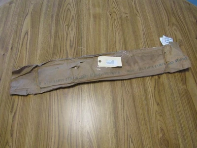 NOS 1979 1980 MERCURY MARQUIS BROUGHAM DRIVERS SIDE REAR DOOR EXT TRIM MOLDING - Image 1 of 4