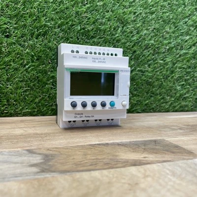 SCHNEIDER ELECTRIC ZELIO LOGIC SR2 A101FU COMPACT SMART RELAY 100-240VAC #16M - Photo 1/4