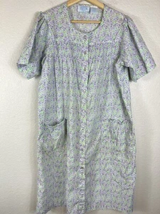 Ashley Taylor Sz S Vintage Duster/House Dress Purple Green Floral Snaps Pockets - Picture 1 of 8