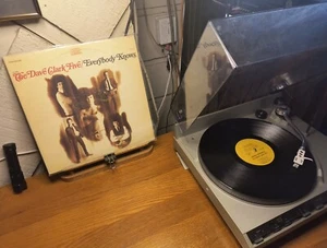 The Dave Clark Five , Everybody Knows , BN 26354 Epic Records Tested VG - Picture 1 of 9
