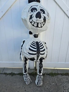 Colgante Esqueleto Decoración Halloween Plegable Negro Blanco Gema 48" - Imagen 1 de 6