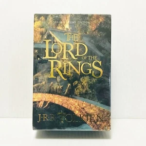 Lord of the Rings - Picture 1 of 6