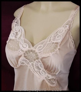 Floral LACE Vintage VANITY FAIR Camisole Slip TOP Satin NYLON Gold ~XL 38-40 - Picture 1 of 4