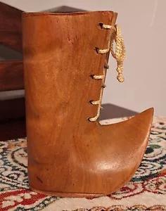 Vintage handgeschnitzter Holz Volkskunst Stiefel Bleistift Utensilien Halter - Bild 1 von 10