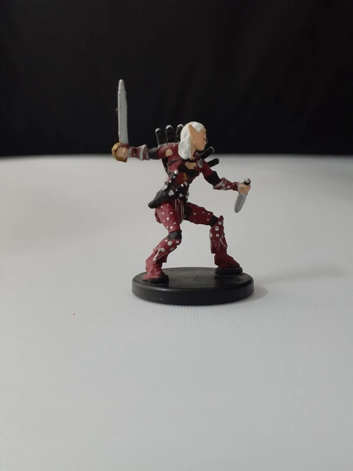 Merisiel Elf Rogue Beginner Box Set NM without Card  Iconic Hero's D&D Minis - Image 1 of 1
