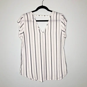 Halogen Women's V-Neck Striped Blouse Top Size M Career Office Work - Picture 1 of 6