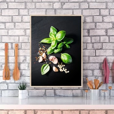 Ajo y albahaca (cocina italiana, española) — Cartel/pizarra cocina comida Foto 1 de 4