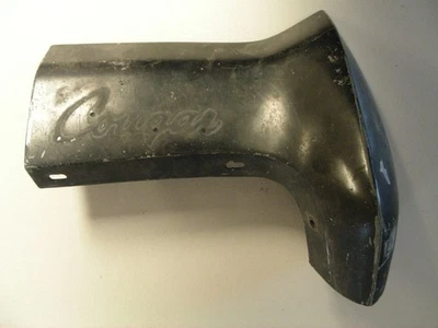 Mercury Cougar 1970 extensión de guardabarros delantero lado del conductor '70 Foto 1 de 4