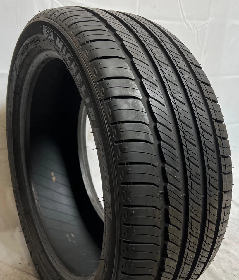 1 - NEW 235/45R18 (94V) Michelin Primacy Tour A/S - 11024 Foto 1 de 4