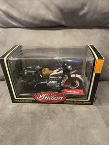Tootsietoy 1942 Indian 442 Bagger Diecast Motorcycle 1:10 Burgundy - Picture 1 of 12