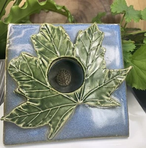 Blue Ceramic WARDELL POTTERY Saugerties NY Leaf Design Planter - Picture 1 of 2