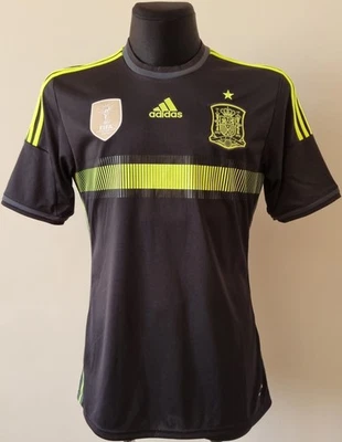 Spain 2013 - 2015 Away football Adidas shirt size Medium adult - Image 1 of 4