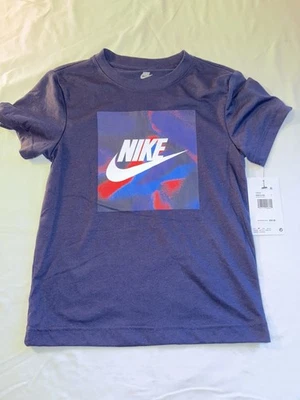 Nike для мальчиков футболка с графикой, размер 7, 6-7 лет, новый с Ярлыками, 81917 - Изображение 1 из 4