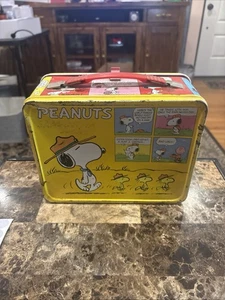 Fiambrera metálica vintage Peanuts Yellow Brand 1965 sin termo - Imagen 1 de 8