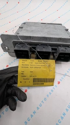 Used 2009 Ford Escape FoMoCo 8L8A-12A650-ALB ECU - Image 1 of 4