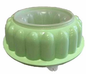 Vintage Tupperware 3 Stck. Jel-N-Serve Jello Form Eisring neuwertig grün 1201-1202-1203 - Bild 1 von 3