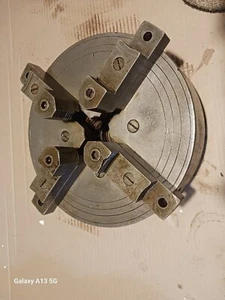 Mandril torno 4 mordazas 9"1/2 ancho 6 roscas, el diámetro es 1"7/8 - Imagen 1 de 5