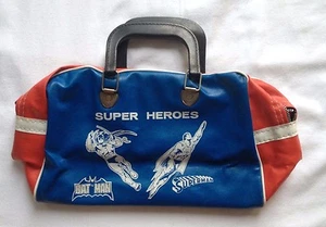 ¡RARO! BOLSO DE GIMNASIO DE SUPERHÉROES DE COLECCIÓN, DELL COMICS 1972 (B12) - Imagen 1 de 8